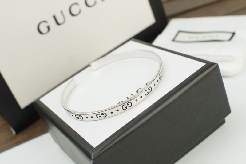 Gvc*1 bracelets